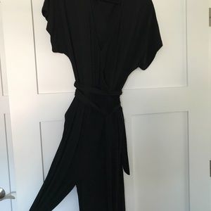 BB Dakota black jumper